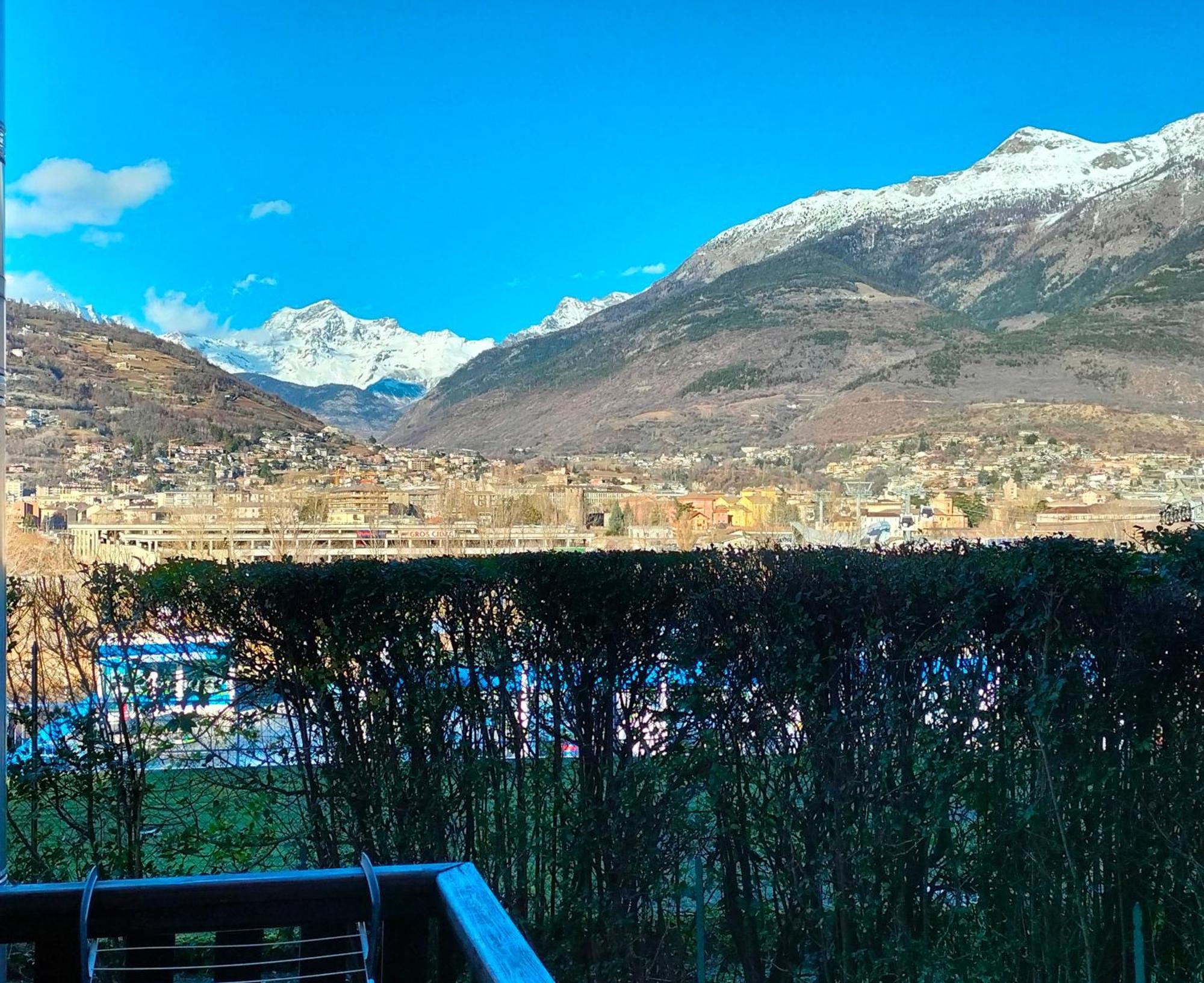 Maison Helene Aosta Buitenkant foto